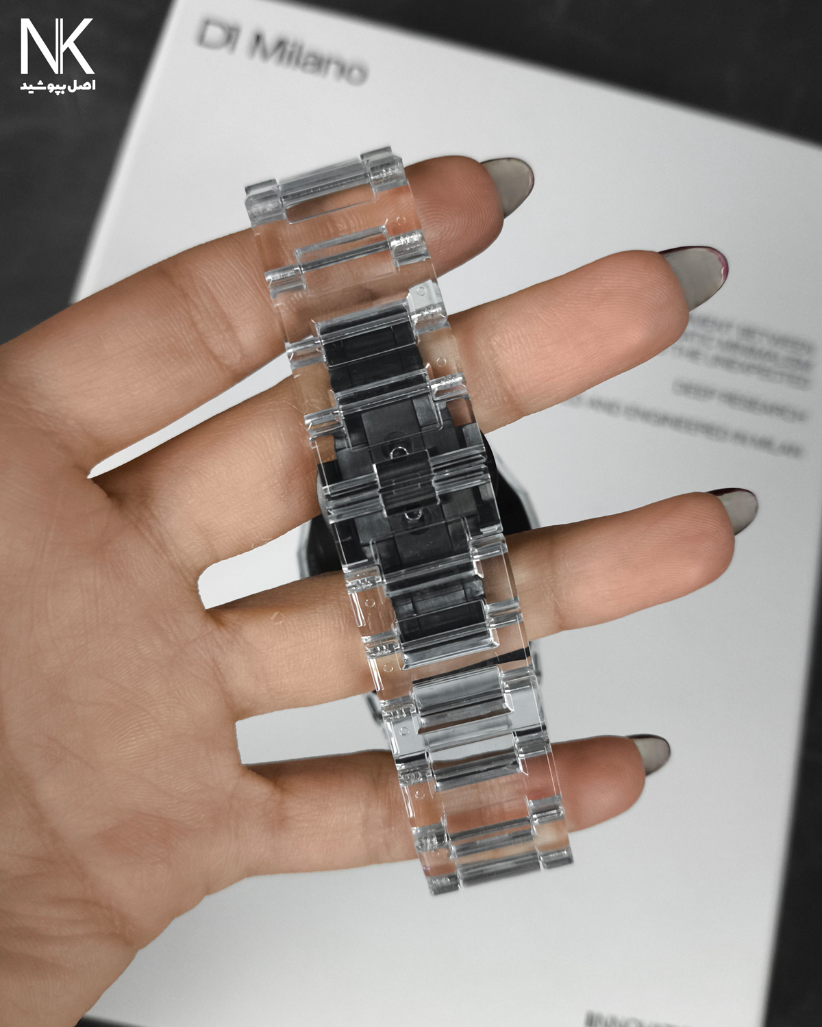  ساعت یونیسکس دی وان میلانو با  بند شیشه ای و قفل پروانه ای