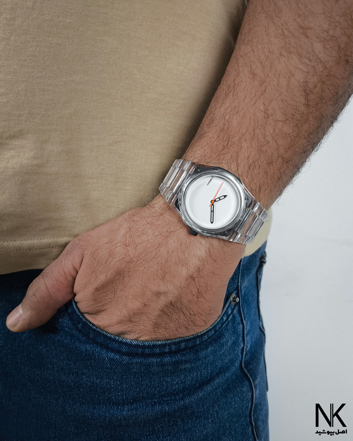 ساعت مچی دی وان میلانو با بند و قاب شیشه ای و صفحه سفید 