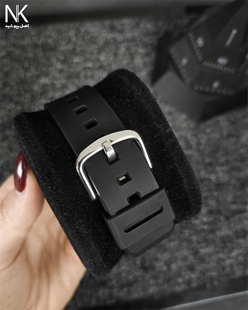 ساعت جی شاک کاسیو زنانه با با بند سیلیکونی و قفل استیل ضد زنگ