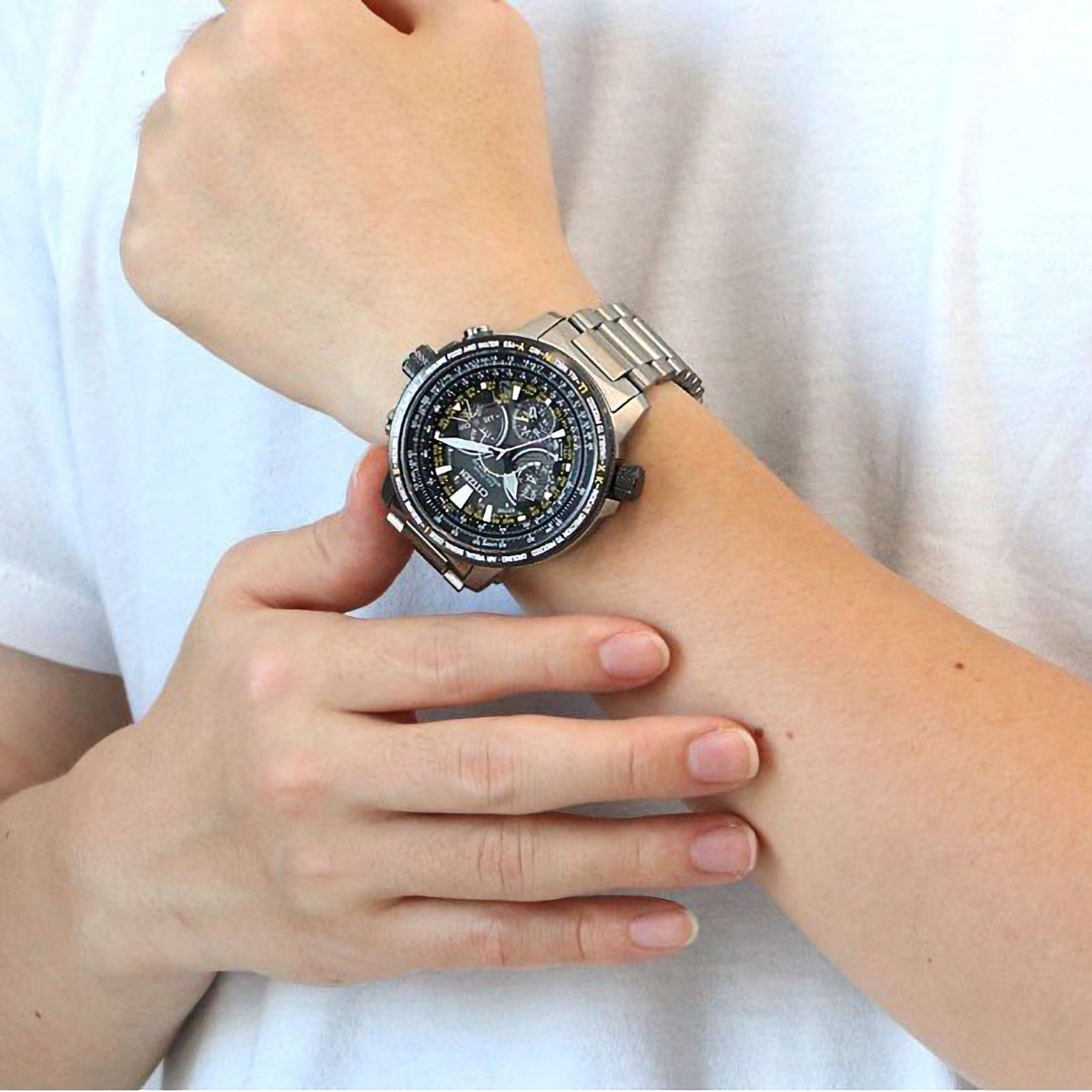 ساعت مچی سیتیزن | CITIZEN WATCH | CC7014-82E | نیک گالری