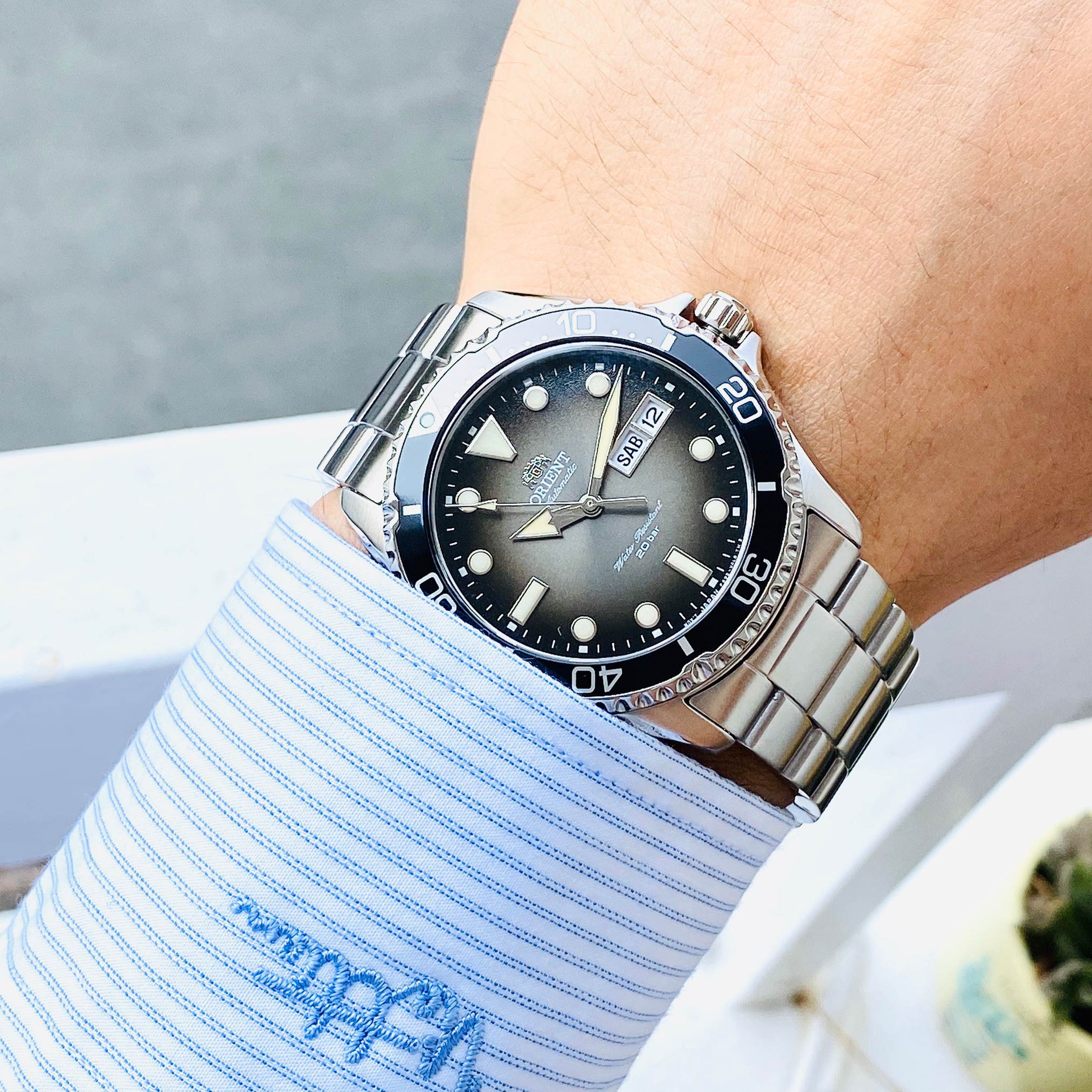 Seiko skx013 vs hotsell orient ray ii