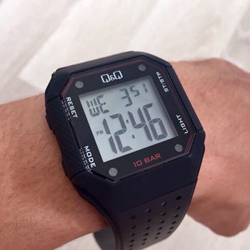 ساعت مچی کیو اند کیو Q&Q کد M158J002Y