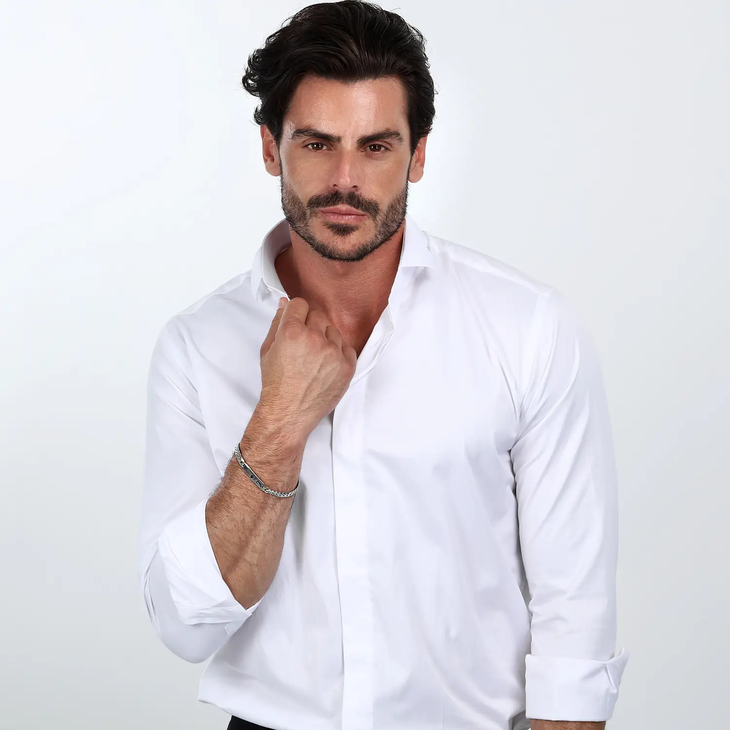 زیور مازراتی JM222AVD05